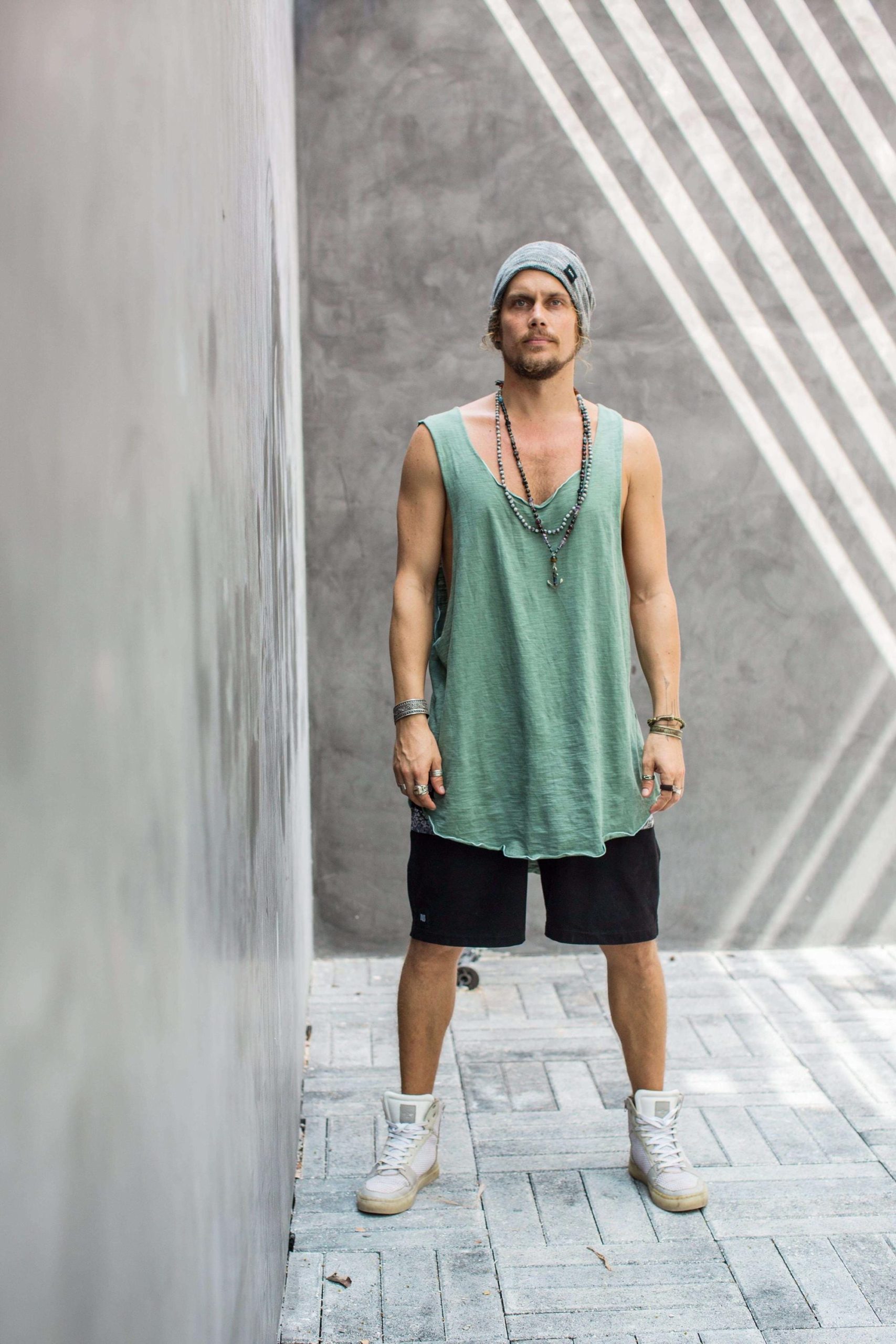 Organic Cotton Sleeveless Shirt: Asymmetric Yoga Tank Top Organic Cotton Sleeveless Shirt: Asymmetric Yoga Tank Top